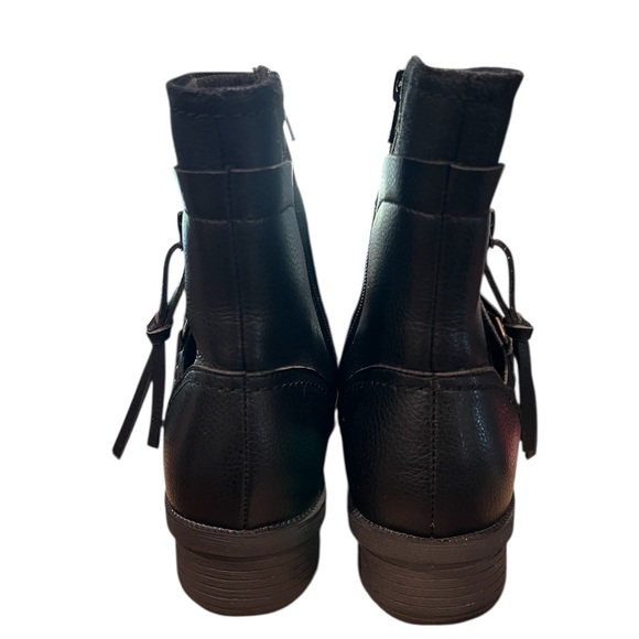 Clarks Riddle Avant Women’s Black Moto Boots Size 8.5 M 1” heel, Inside Zipper. - Picture 8 of 14